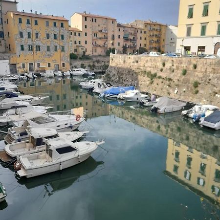 Casa Di Federica Camera Con Bagno Privato Esterno Livorno Eksteriør billede