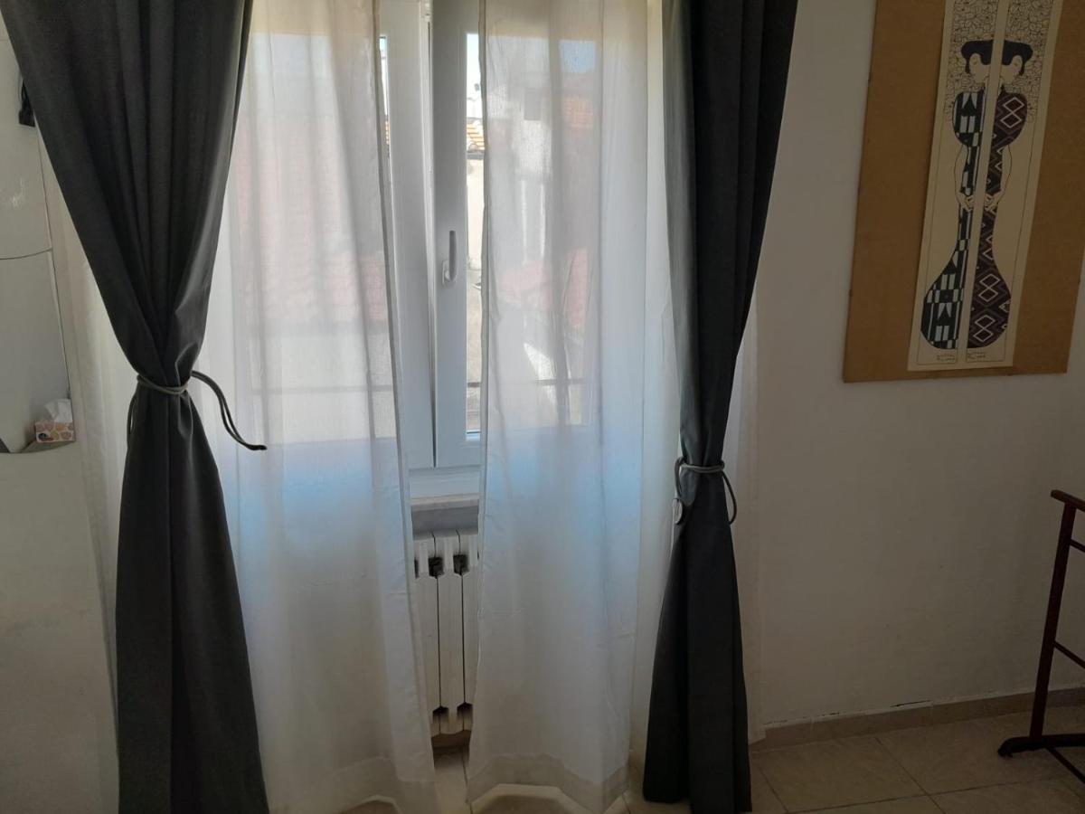 Casa Di Federica Camera Con Bagno Privato Esterno Livorno Eksteriør billede